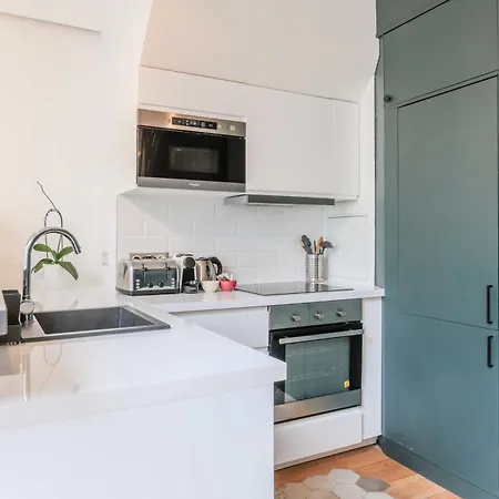 Chic Duplex Loft In Trendy Bastille Apartment Paris
